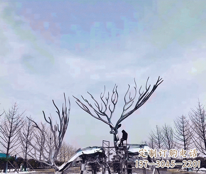 贵州鹿群立体雕塑