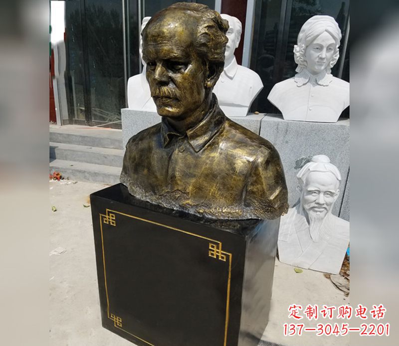 贵州白求恩胸像荣耀中国历史精神
