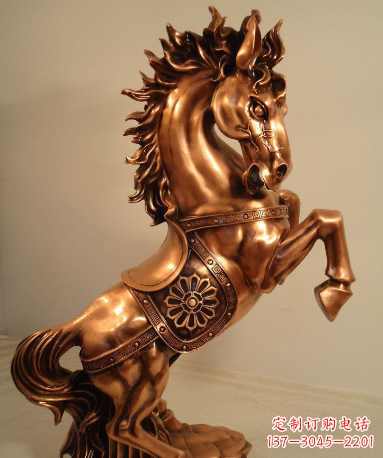 贵州精美的仿铜马雕塑