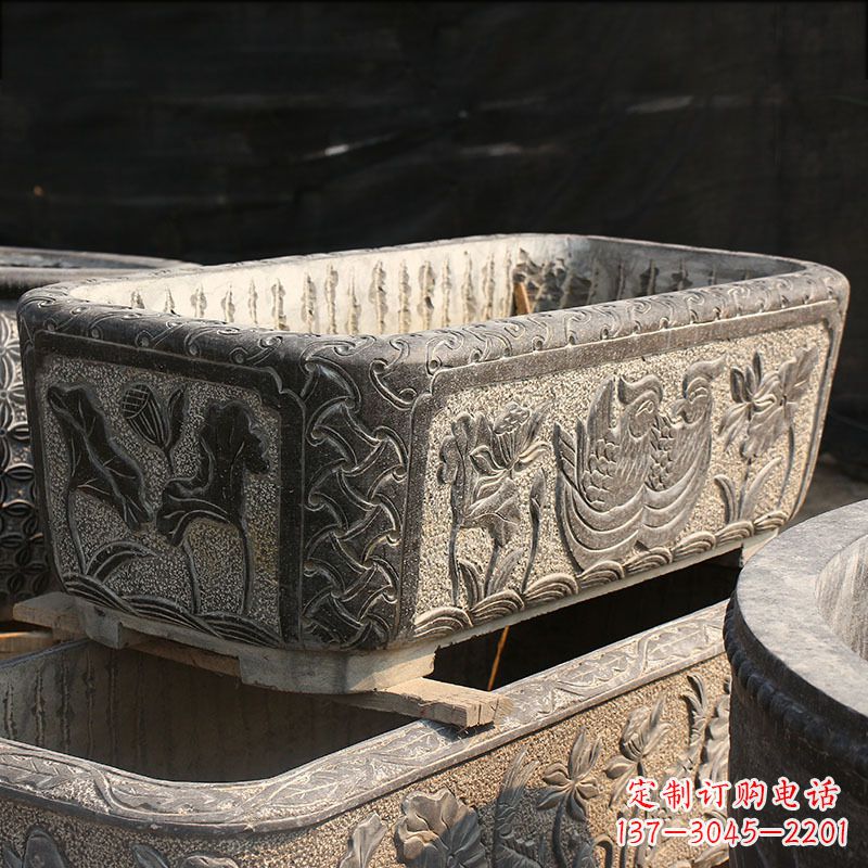 贵州别墅石雕槽水缸
