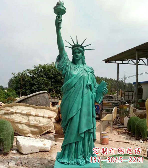贵州玻璃钢仿青铜自由女神像的雕塑