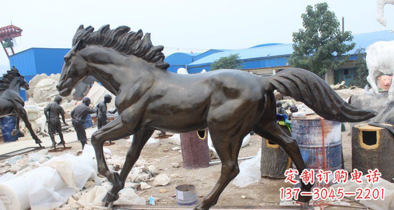 贵州玻璃钢仿铜马广场动物雕塑精美雕塑装点繁华城市