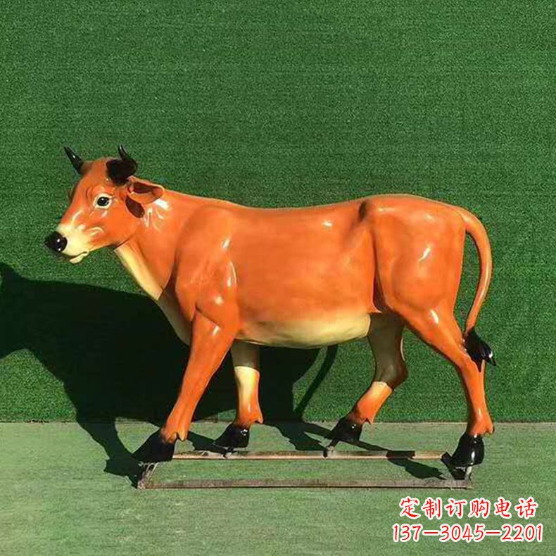 贵州玻璃钢材料制作的动物雕塑