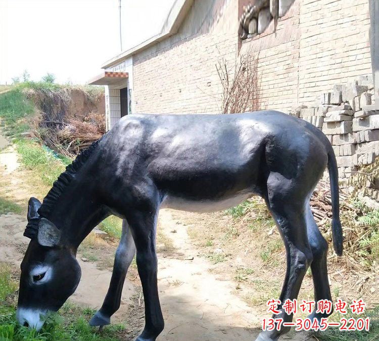 贵州玻璃钢雕刻毛驴,传承传统文化