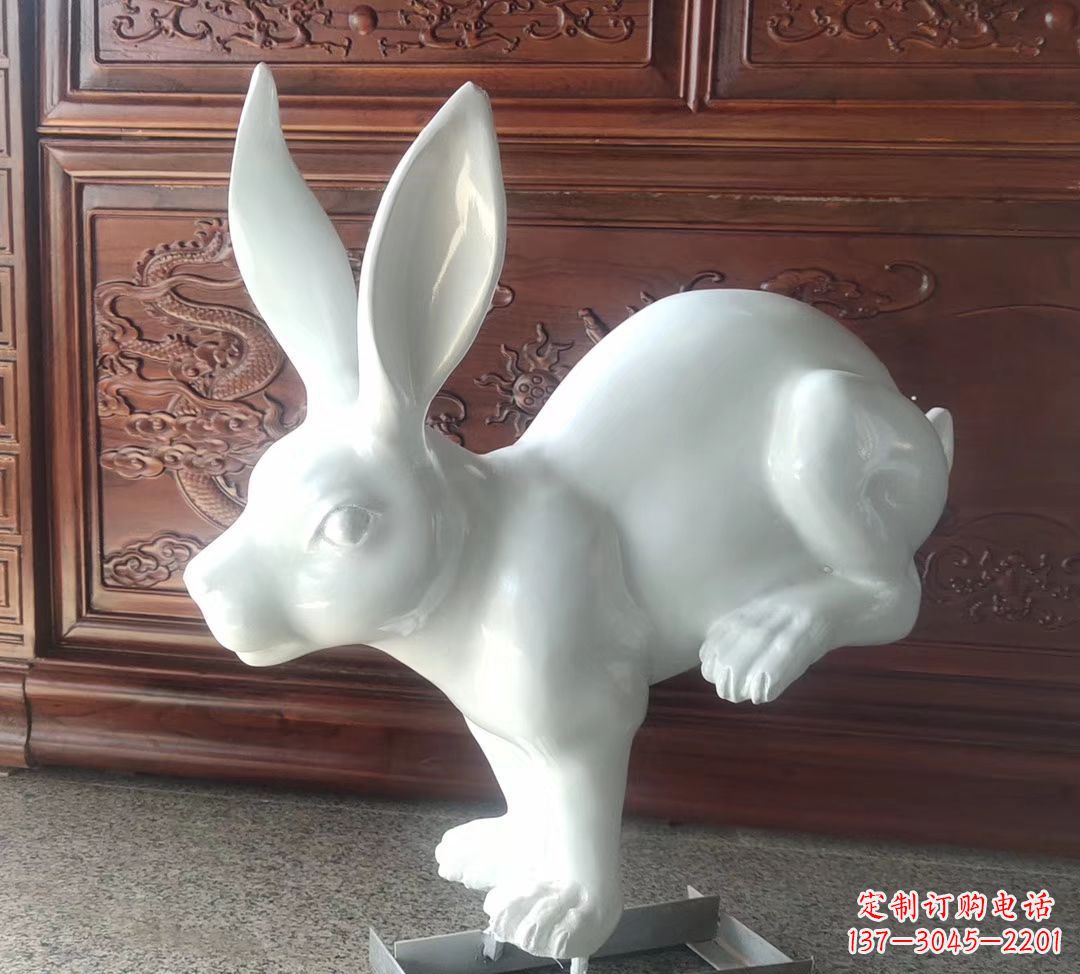 贵州玻璃钢制作的生肖雕塑