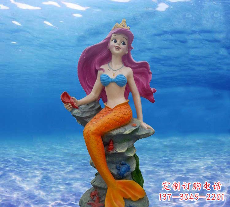 贵州玻璃钢雕刻的美人鱼