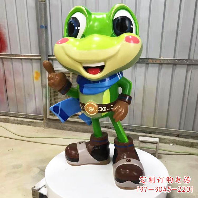 贵州玻璃钢青蛙雕塑——为商场儿童游乐场增添点缀