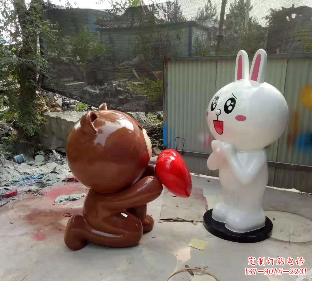 贵州玻璃钢卡通熊猫雕塑公园卡通动物雕塑