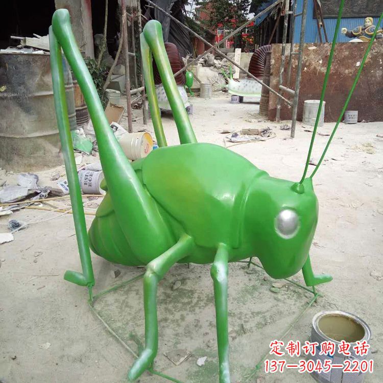 贵州玻璃钢蝗虫雕塑精美的艺术造型