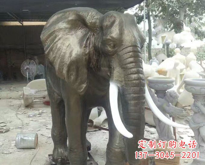 贵州玻璃钢大象雕塑——一座非凡的雕塑