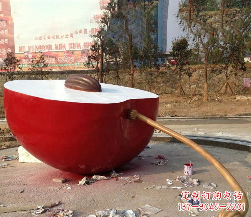 贵州不锈钢半块苹果雕塑——传承古老文化的艺术品