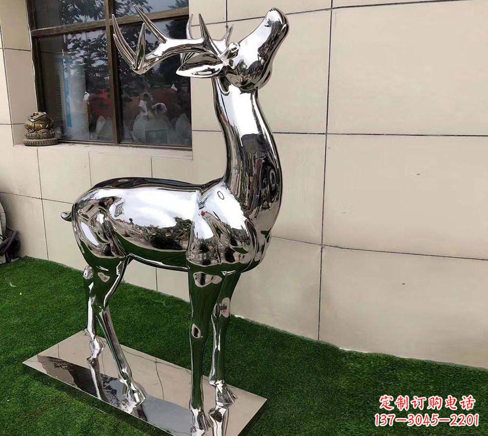 贵州不锈钢别墅镜面小鹿雕塑