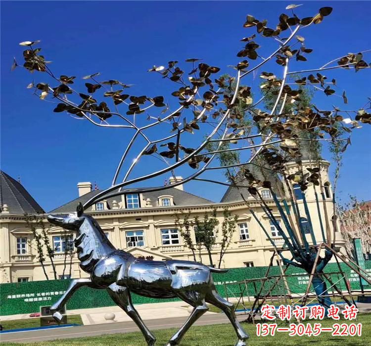 贵州不锈钢梅花鹿雕塑精美而又经久不衰