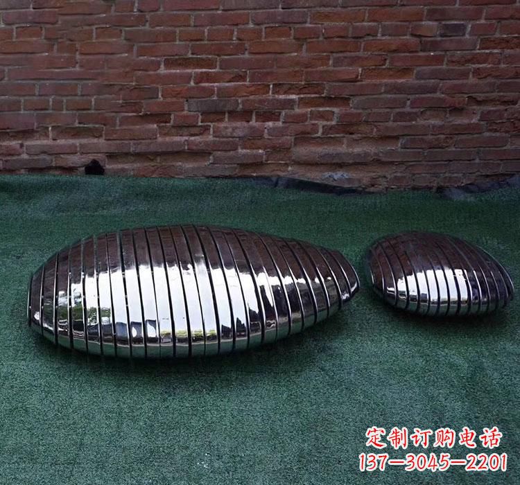 贵州不锈钢城市镜面鹅卵石雕塑