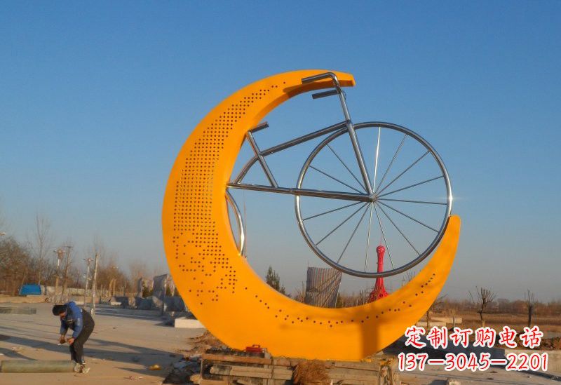 贵州不锈钢城市月亮自行车雕塑高雅而古典的艺术品