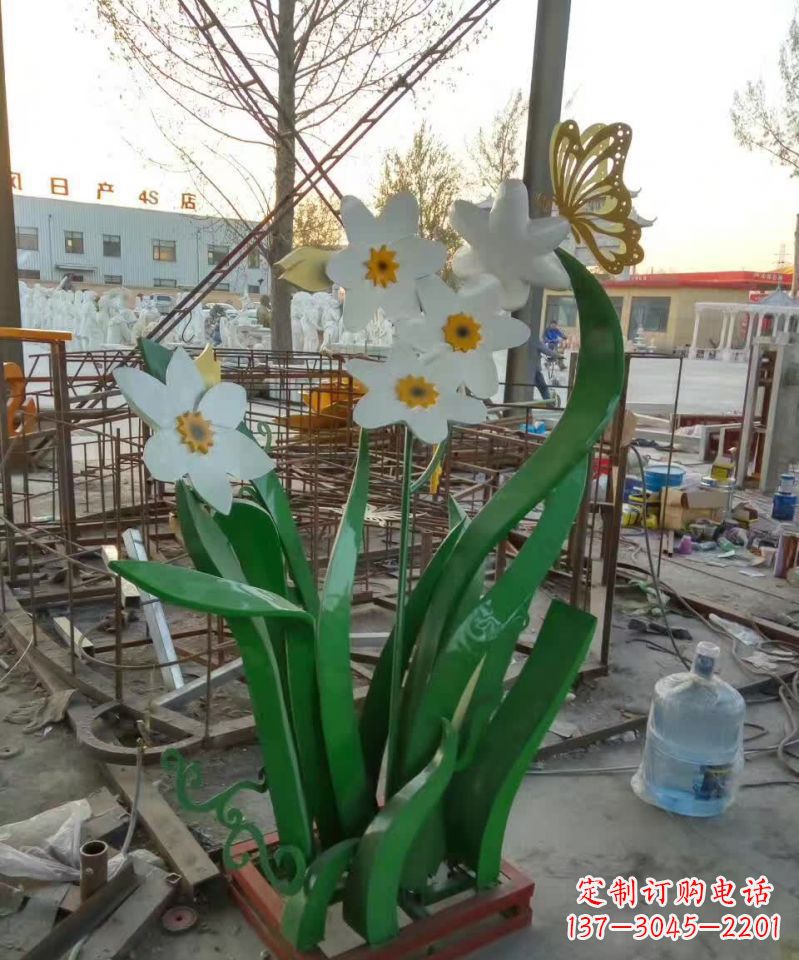贵州不锈钢之美——紫荆花雕塑