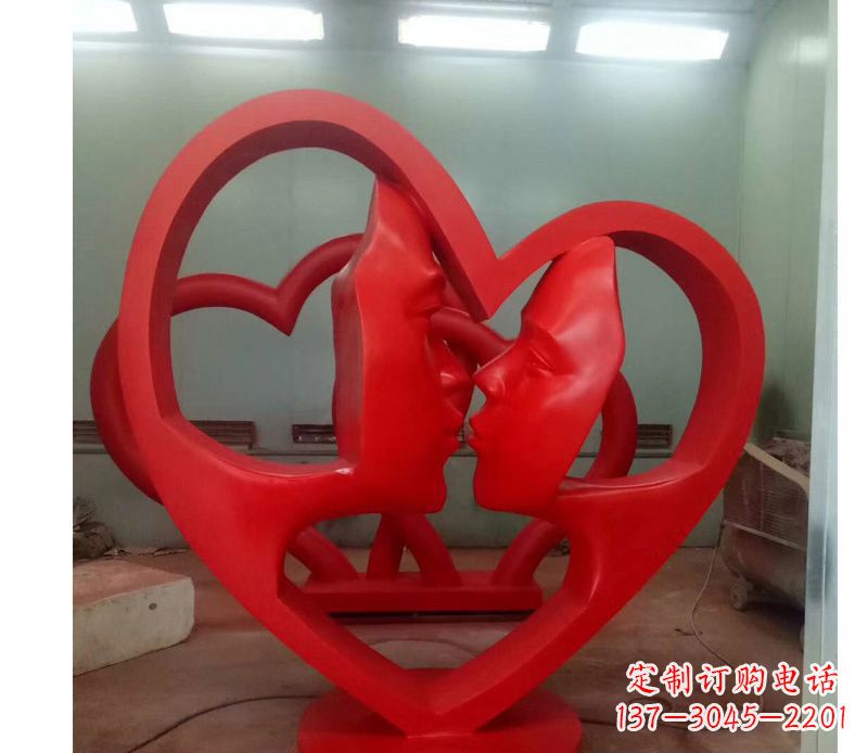 贵州不锈钢爱心情侣雕塑