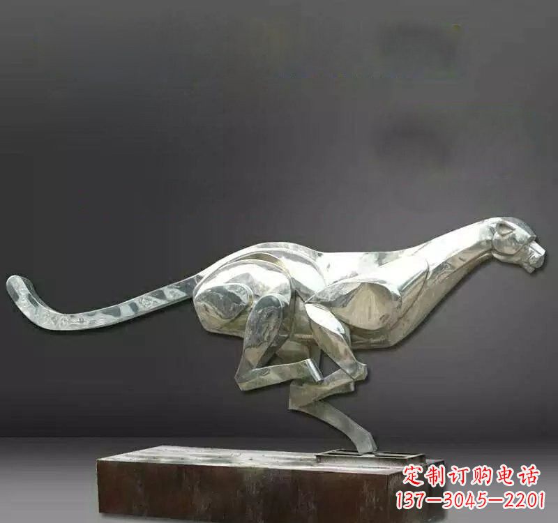 贵州不锈钢豹子雕塑一种精美的雕塑艺术