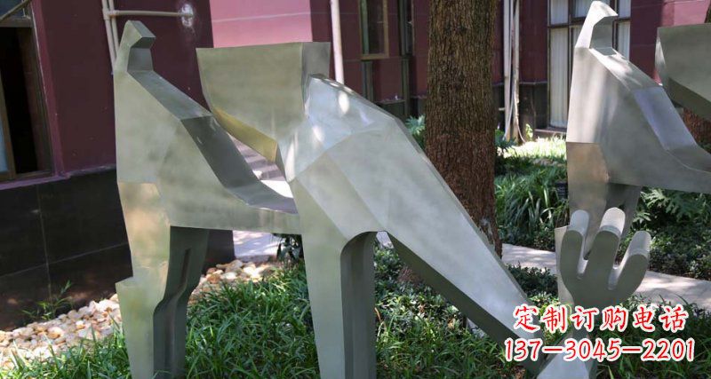 贵州精美的不锈钢梅花鹿雕塑
