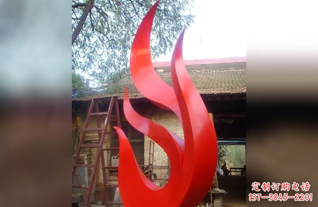 贵州凤凰展翅飞翔的不锈钢雕塑