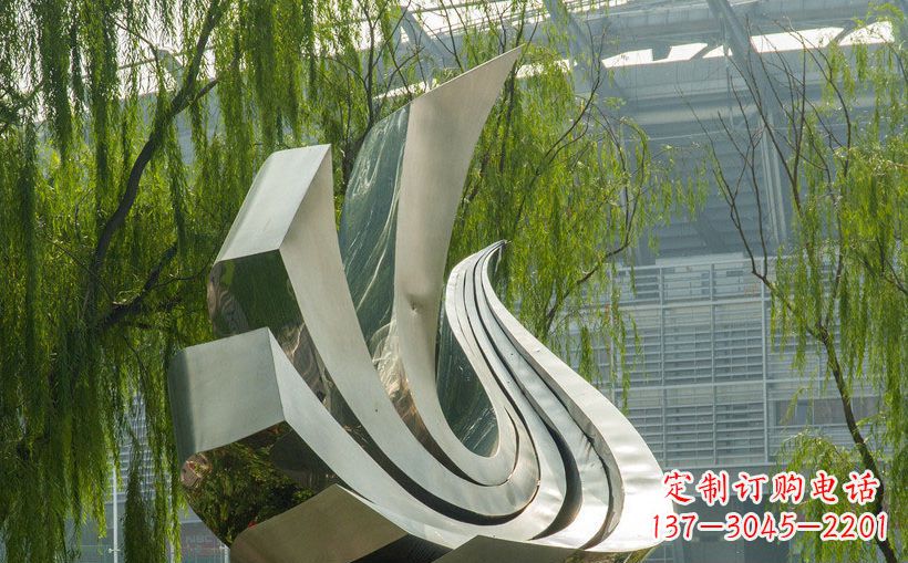 贵州不锈钢鸽子景观雕塑