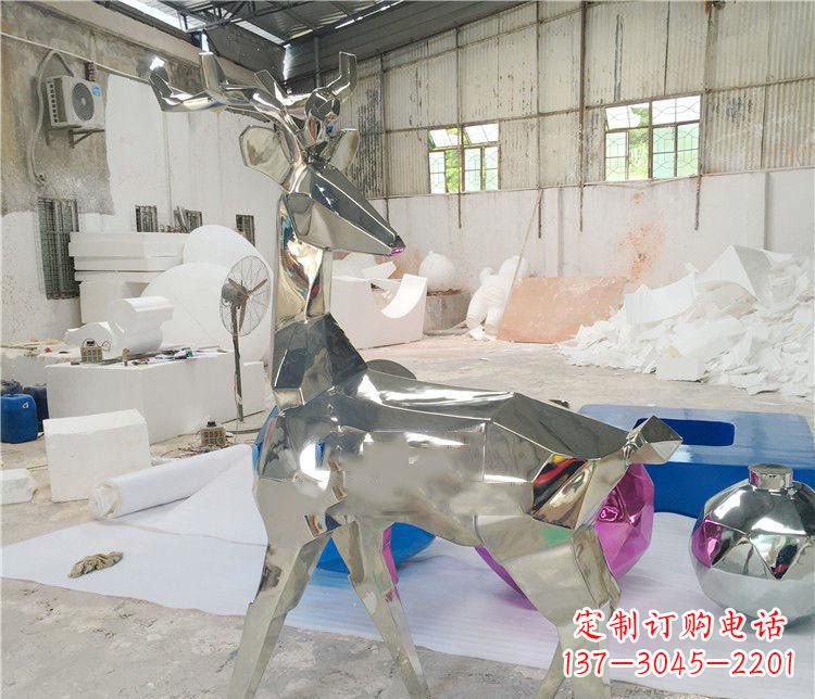 贵州不锈钢梅花鹿雕塑
