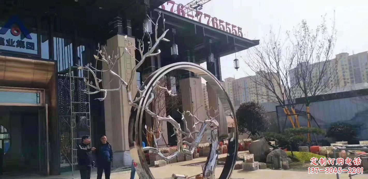 贵州不锈钢抽象镜面圆环雕塑