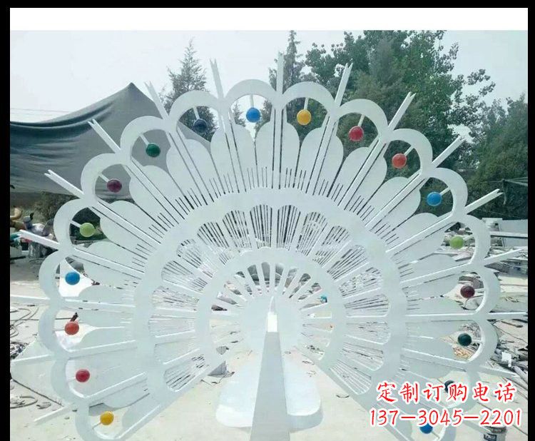 贵州精美不锈钢孔雀雕塑