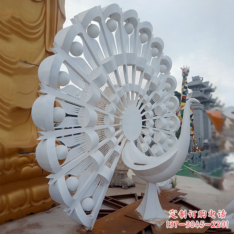 贵州不锈钢孔雀雕塑精美雕刻的艺术精品