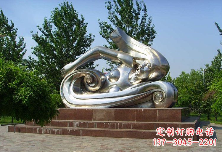 贵州浪漫游泳不锈钢女孩雕塑
