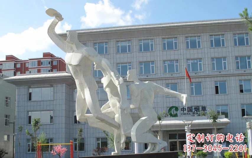 贵州不锈钢打乒乓球人物雕塑