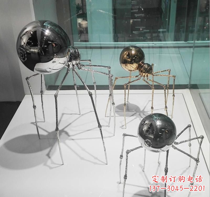 贵州不锈钢蜘蛛侠雕塑
