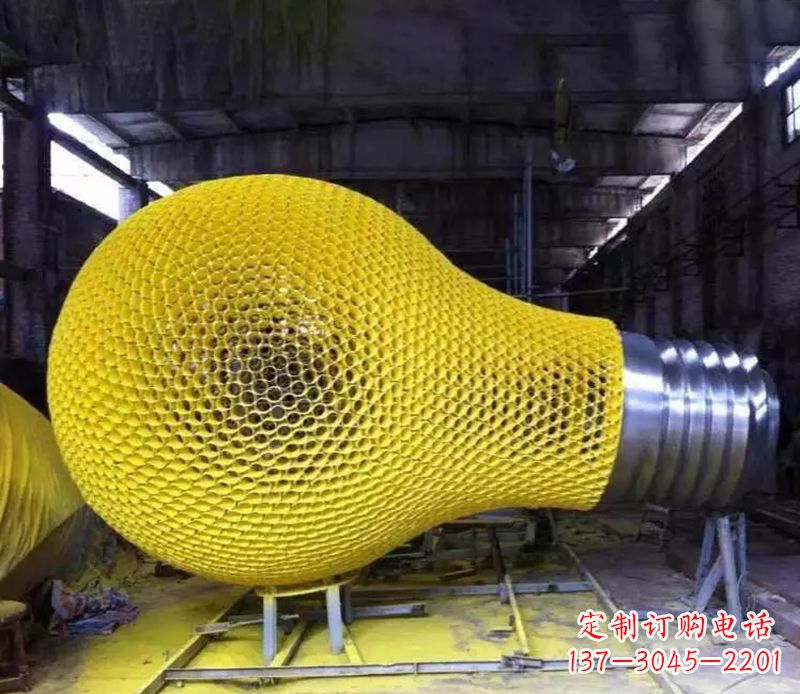 贵州新题目不锈钢灯泡雕塑精致的艺术珍品