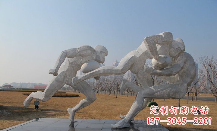 贵州橄榄球雕塑纪念精神