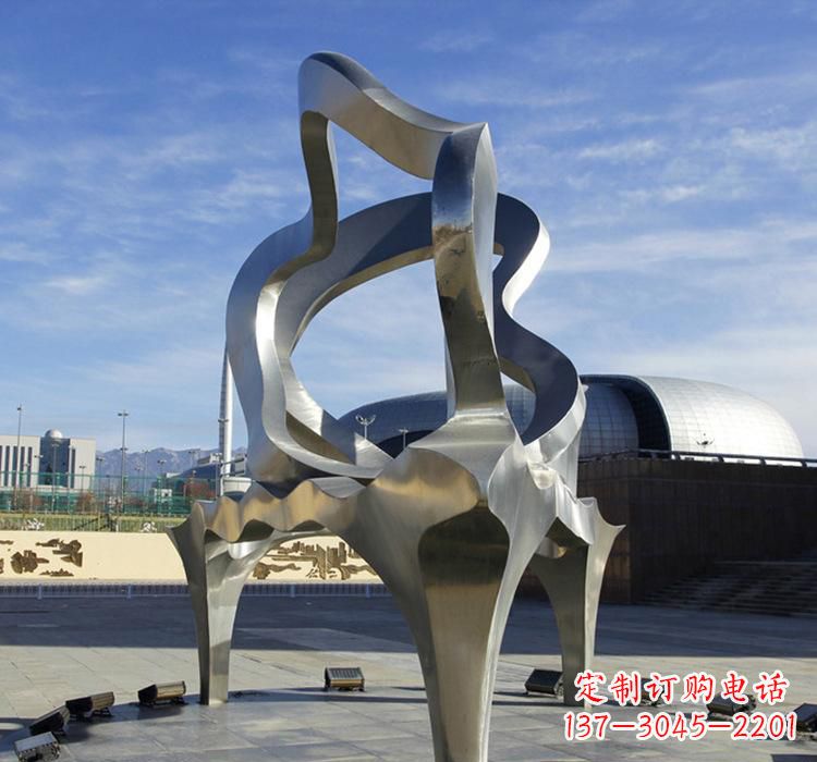 贵州不锈钢钢琴雕塑让音乐穿越时空