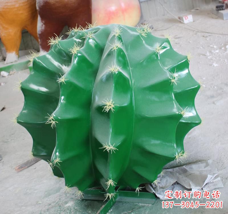 贵州不锈钢仙人掌雕塑给公园景观增添灵动之美