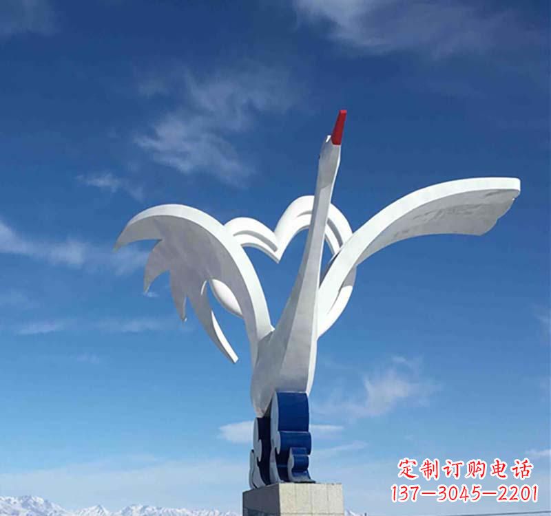 贵州仙鹤雕塑传承中国传统文化