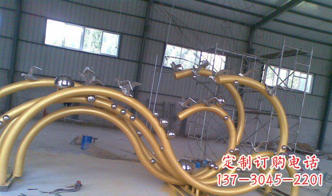 贵州海鸥景观以不锈钢雕塑点亮海岸