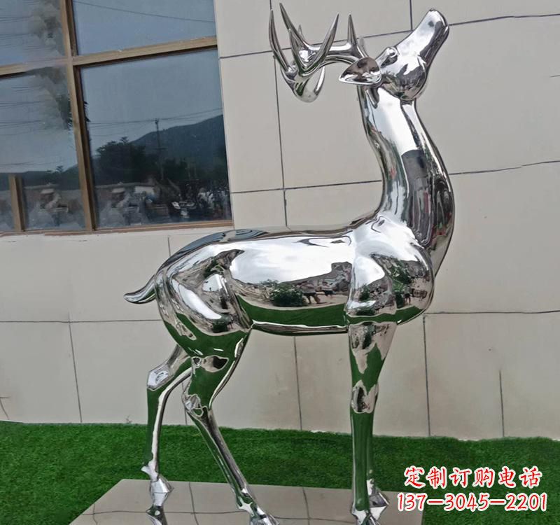 贵州不锈钢户外动物鹿雕塑精致大气的艺术品