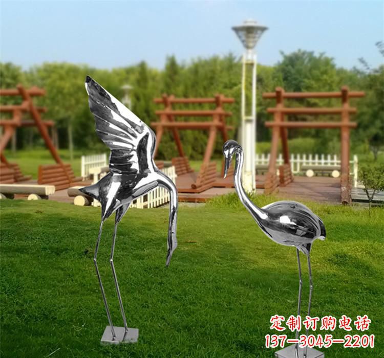 贵州不锈钢仙鹤雕塑艺术精美、气质高雅