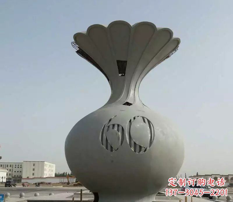 贵州精美不锈钢花篮雕塑