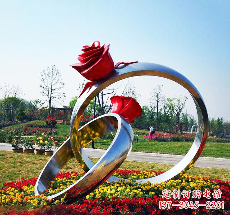 贵州精美不锈钢戒指雕塑