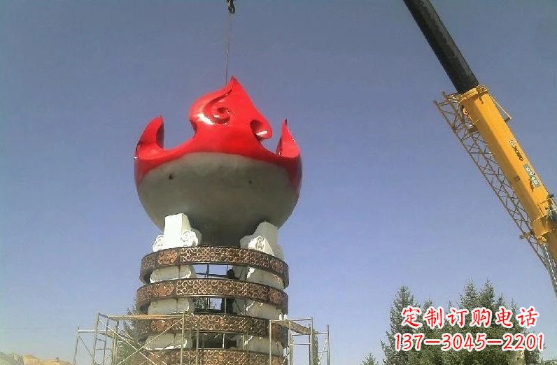 贵州不锈钢火炬雕塑象征着永恒的精神