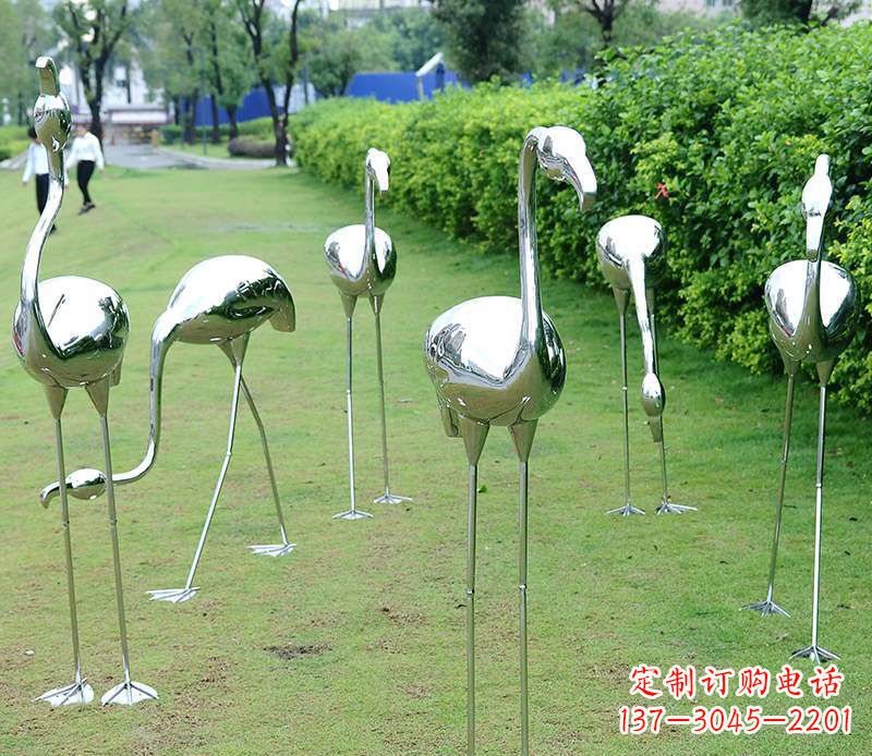 贵州不锈钢火烈鸟雕塑美丽的艺术杰作