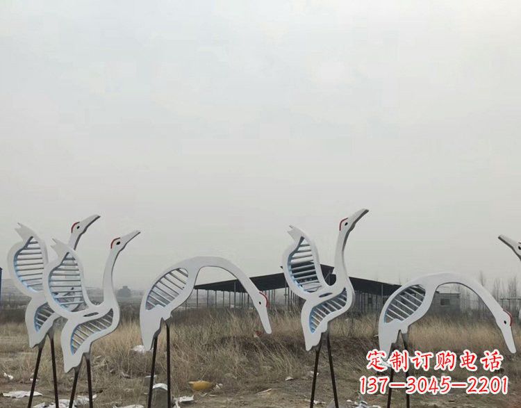 贵州精美不锈钢仙鹤雕塑