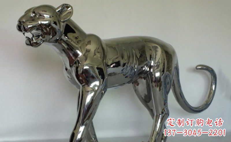 贵州不锈钢金钱豹雕塑给人以高贵气质的艺术瑰宝