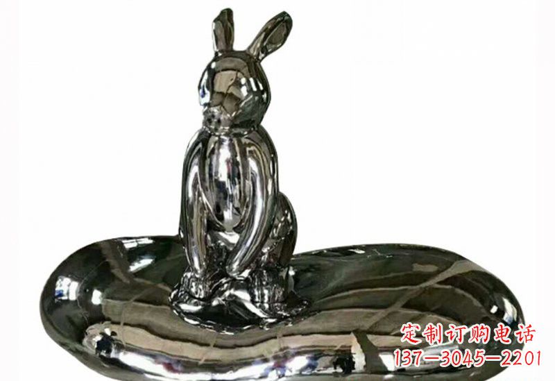 贵州不锈钢兔子雕塑