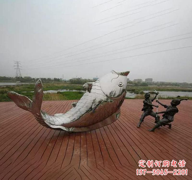 贵州不锈钢鲤鱼雕塑传承中国文化