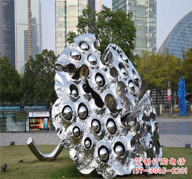 贵州不锈钢莲蓬雕塑源自中国传统文化的精美作品