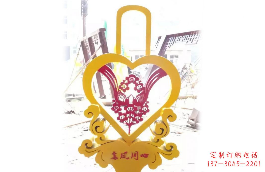 贵州不锈钢龙凤同心景观雕塑彰显中国传统文化